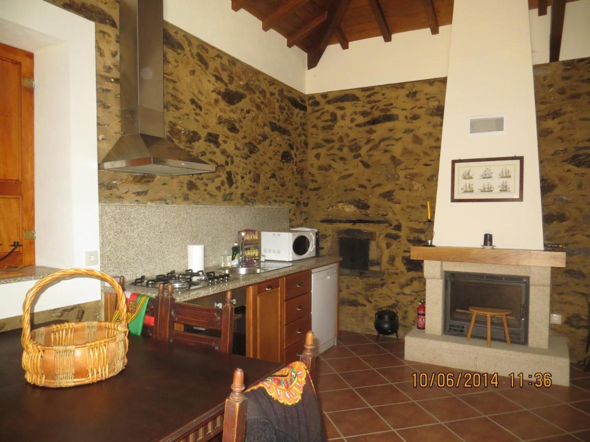 Casa Da Avo, Campo Praia A 2 Kms Do Mar 에스피뇨 외부 사진